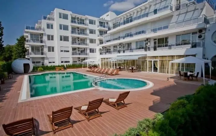 Hotel Incognito Πομόριε
