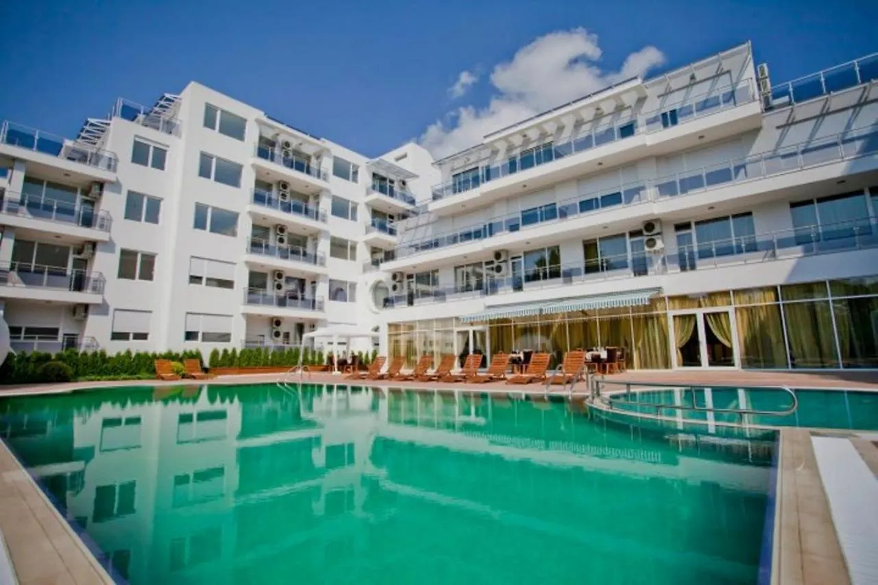Hotel Incognito Πομόριε