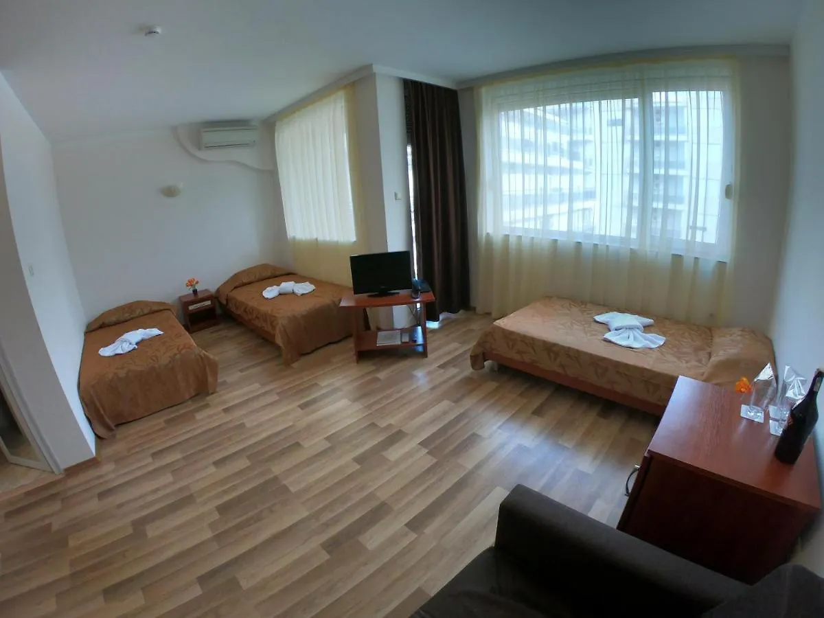 Hotel Incognito Πομόριε